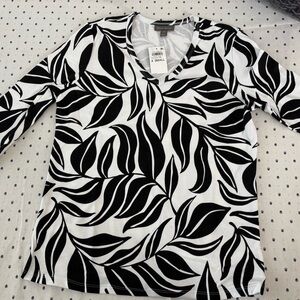 NWT Style & Co Black and White Leaf Print Women's Top XS